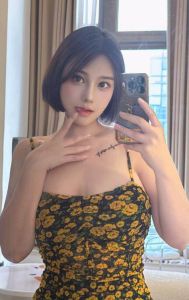 性感诱人大胸骚货