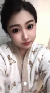  于洪大胸月月