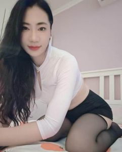 风骚大奶长腿少妇
