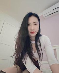 风骚大奶长腿少妇