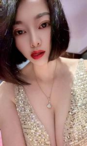 滨江E奶大乳控夏沫