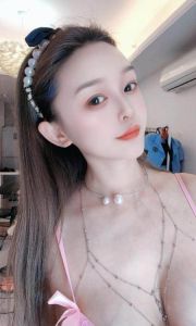 龙华E奶丹妮
