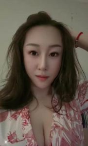 大奶水床琪琪