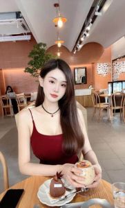福田风骚甜美颜值嫩妹