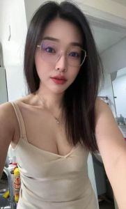 极品多汁美乳可欣