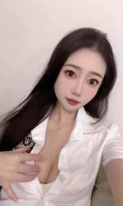 白云性感嫩妹浅浅