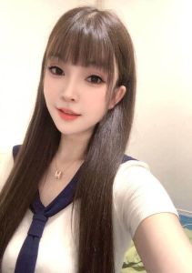 细腰大奶御姐李小璐