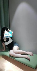服务系性感熟女