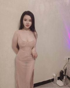 莞式服务大奶李柏朴