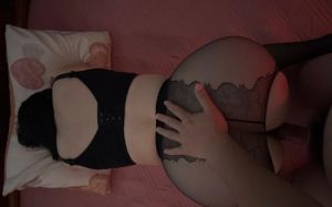 龙首原大胸风骚少妇