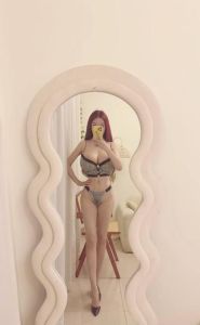 S型身材高挑巨乳老师