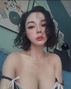 丰满性感大嫂琳达
