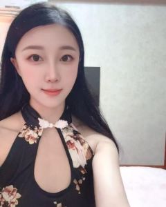 光谷旗袍小仙女