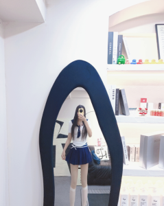 钟爱白云奶妈少妇