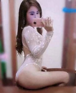 AV水床翘臀老师