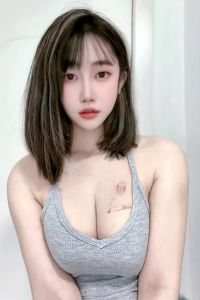 E奶御姐高圆圆