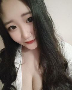 龙华巨乳小倩