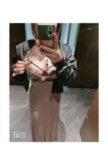 翘臀胸大美女