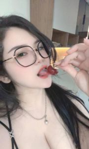 亚运村大奶萌萌