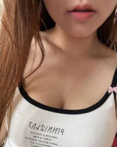 性价比苗条小少妇
