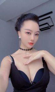 常熟市气质瑜伽少妇