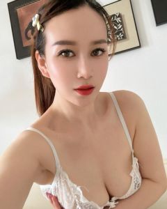 沌口气质少妇丹丹