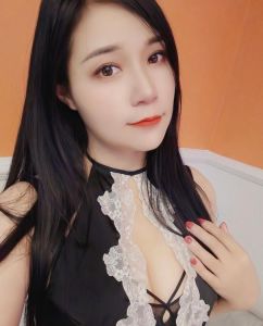 龙华会所出身少妇