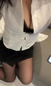 倒立萧莞式糖糖