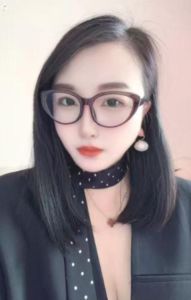 瑶海眼镜姐