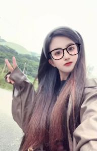 黑丝秋秋老师