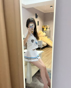 汉口制服小甜甜
