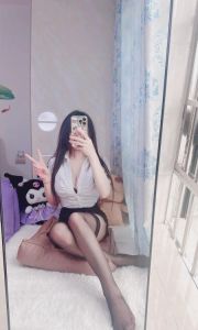 雨花角色扮演女王苍苍