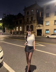 杭州高个子美女老师