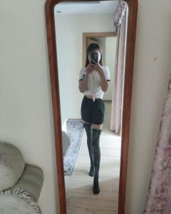 风情细腰淑女