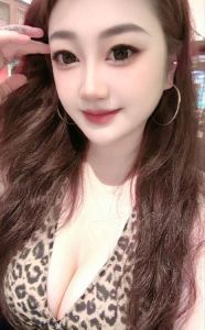 思明大胸E奶杉杉老师