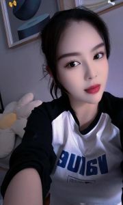 翘臀大胸陈琳