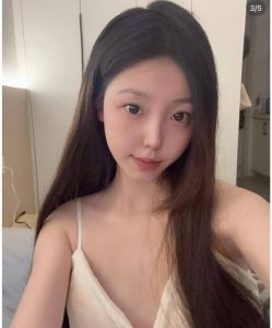 徐汇水多翘臀嫩妹