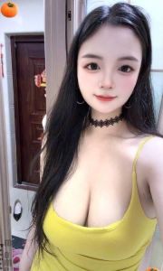 巨乳御姐张柏芝