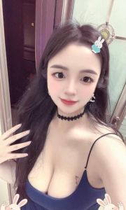 巨乳御姐张柏芝