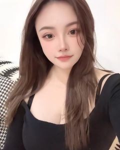 岳麓F奶小琴