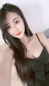 舌吻胸模御姐