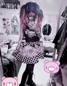 二次元精神小妹