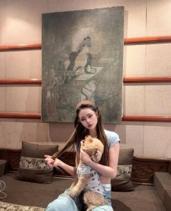眼镜妹妹