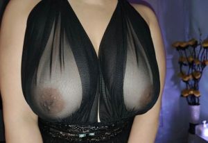 巨乳啵爆少妇美美老师