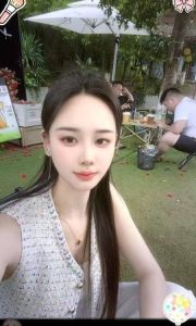 江阴市性感大奶妹子