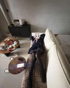 超巨臀嫩妹