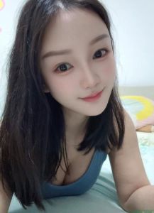 白云依依