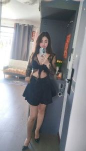 服务型大胸风骚妹子