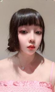 大胸肥臀少妇