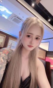 南城大长腿糖糖